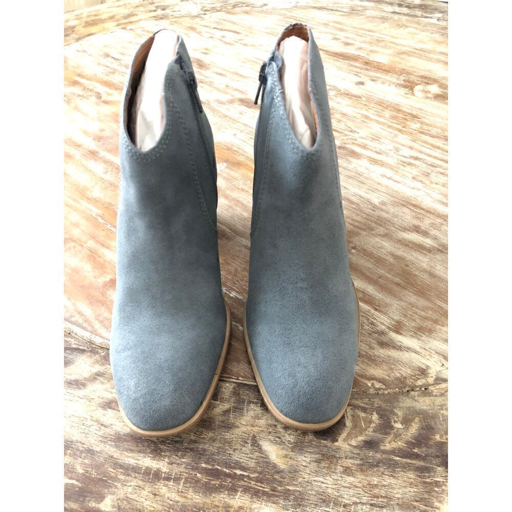 Lucky Brand Pellyon Heel Bootie Almond Toe Blue NEW 8.5 US - Picture 3 of 10